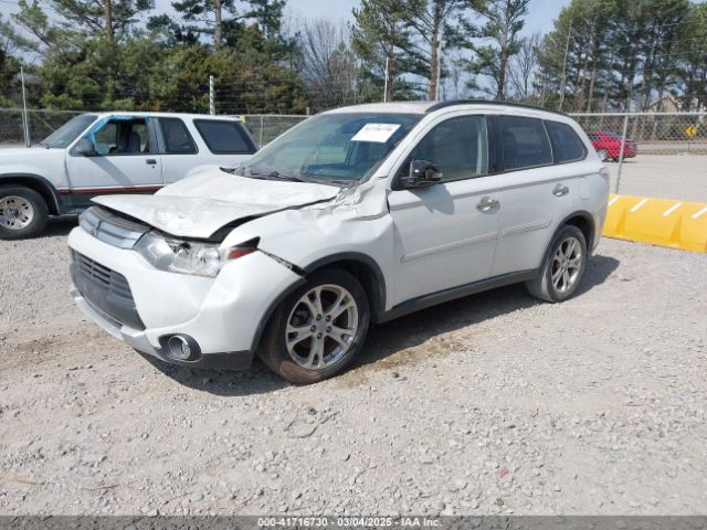 JA4AD3A38FZ000264 Mitsubishi Outlander Se