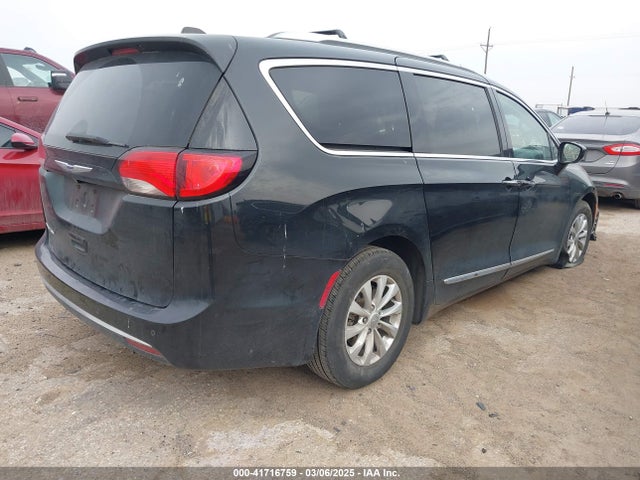 2C4RC1BGXKR651322 Chrysler Pacifica Touring L