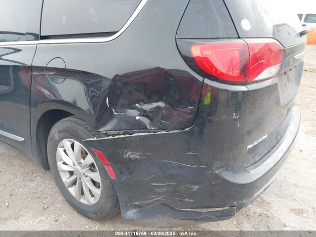 2C4RC1BGXKR651322 Chrysler Pacifica Touring L