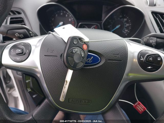 1FMCU0GX8GUC09148 Ford ESCAPE SE
