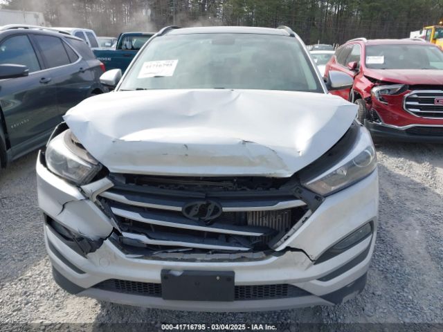 KM8J3CA21JU816783 Hyundai Tucson Value