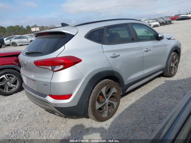 KM8J3CA21JU816783 Hyundai Tucson Value
