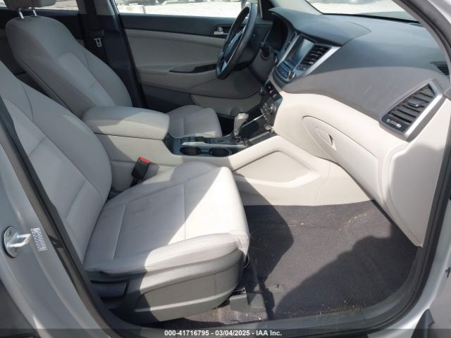 KM8J3CA21JU816783 Hyundai Tucson Value