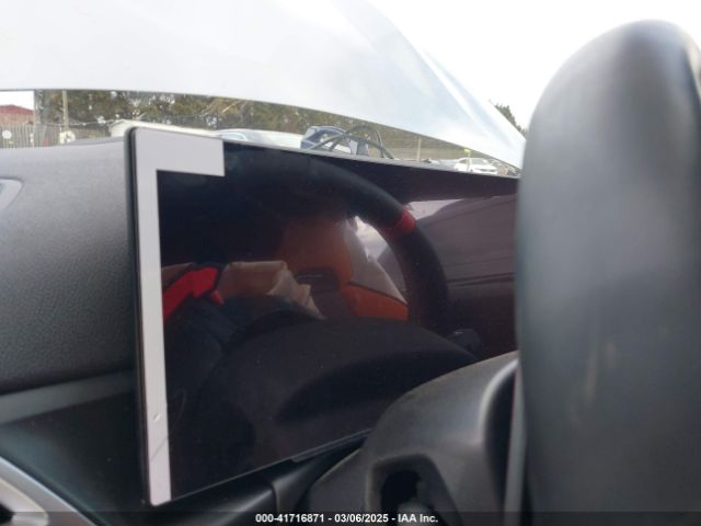 2025 BMW M4 WBS33HK06SCS10581 Photo 6