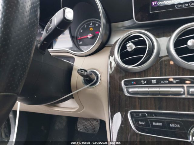 55SWF4JB8GU104407 Mercedes-Benz C 300 Luxury/sport