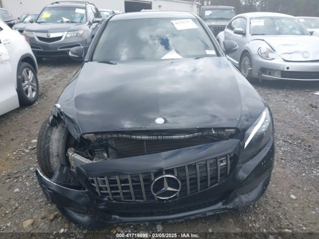 55SWF4JB8GU104407 Mercedes-Benz C 300 Luxury/sport