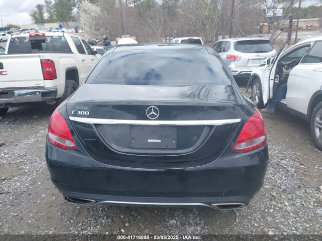 55SWF4JB8GU104407 Mercedes-Benz C 300 Luxury/sport