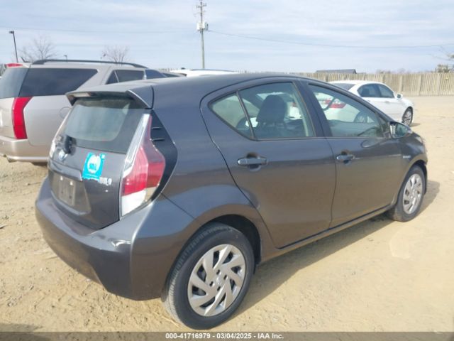 JTDKDTB34F1103091 Toyota Prius C Two