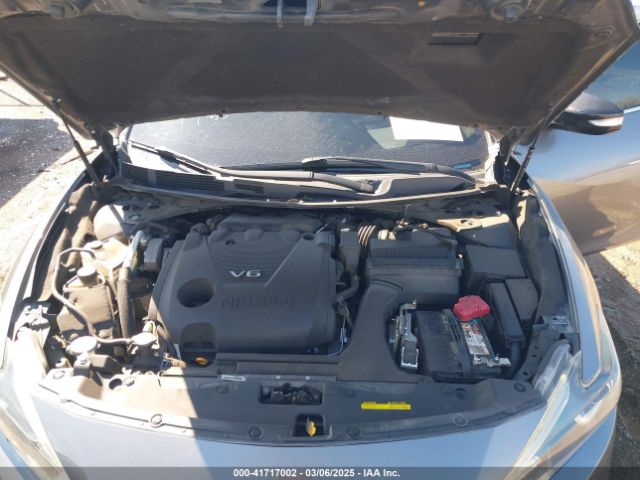 1N4AA6AP7JC405696 Nissan Maxima 3.5 Sl