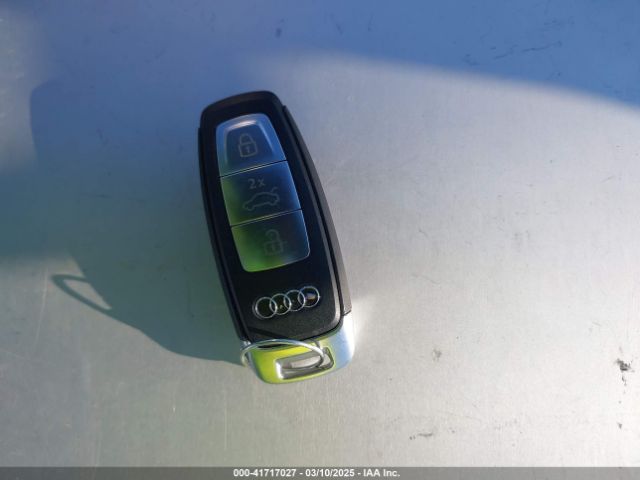 WAUH3DGY1RA083052 Audi S3 Premium Plus Tfsi Quattro S Tronic