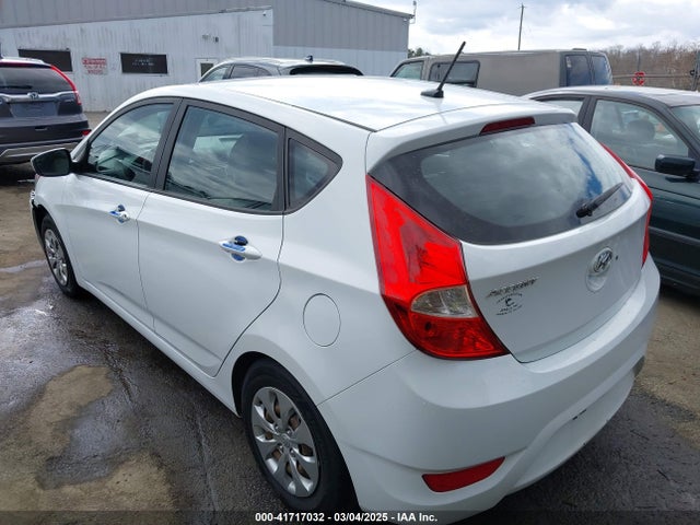 KMHCT5AE8HU315026 Hyundai ACCENT SE