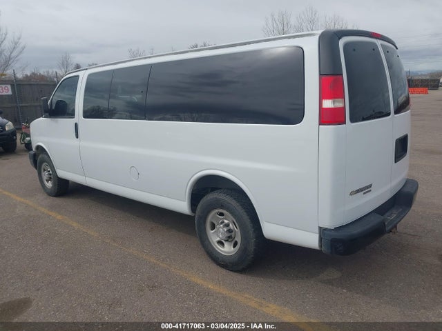 1GAZGZFG6F1281678 Chevrolet Express 3500 Ls