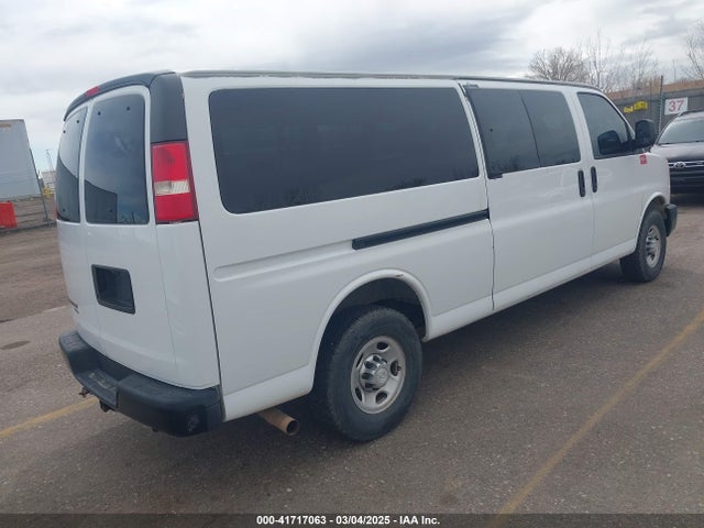 1GAZGZFG6F1281678 Chevrolet Express 3500 Ls