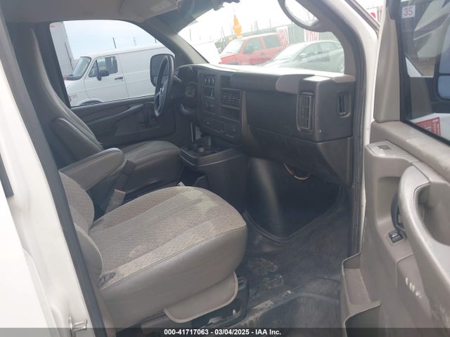 1GAZGZFG6F1281678 Chevrolet Express 3500 Ls