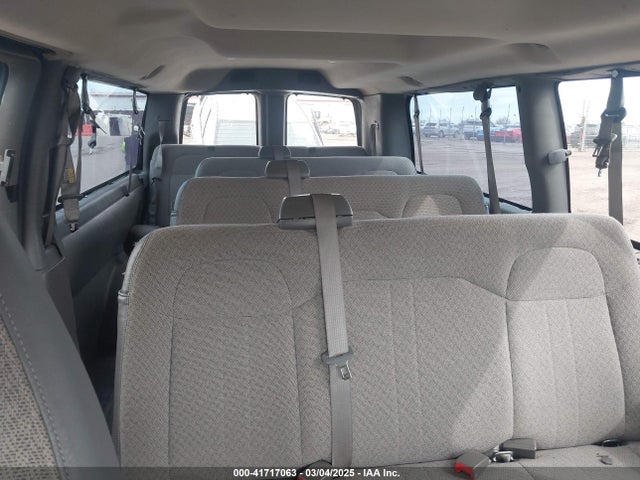 1GAZGZFG6F1281678 Chevrolet Express 3500 Ls