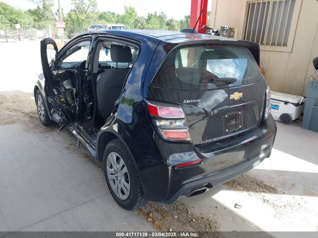 1G1JG6SB1L4135267 Chevrolet Sonic Fwd  1fl 5-door