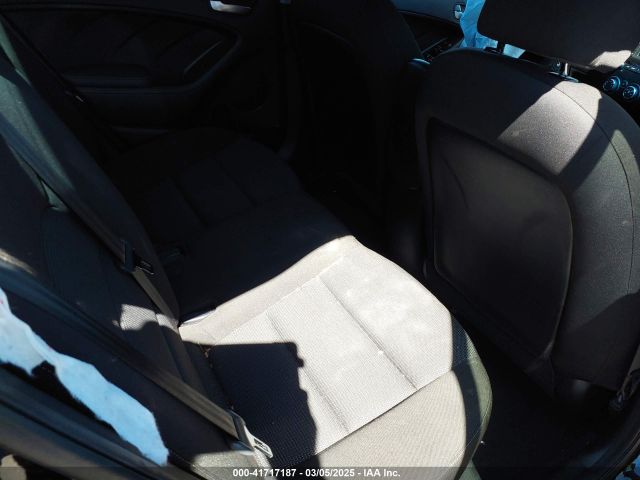3KPFK4A74HE102346 KIA FORTE LX