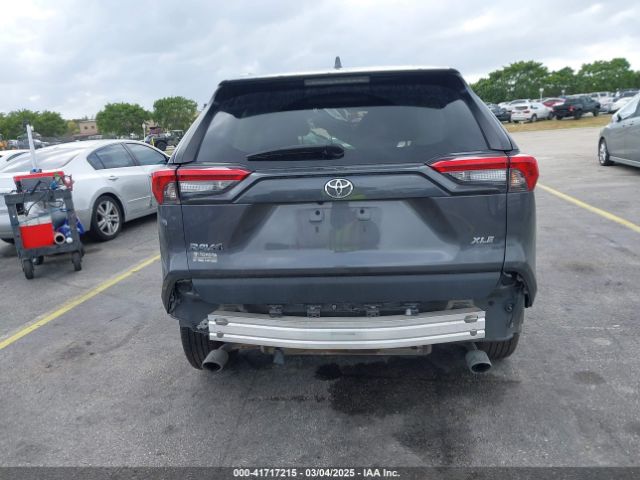 2T3W1RFV1MC163810 Toyota Rav4 Xle