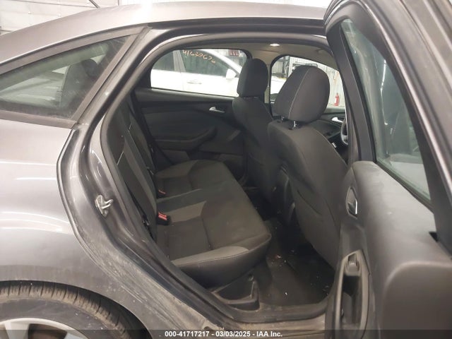 Ford FOCUS SE 2014 1FADP3F20EL317585 Image 8
