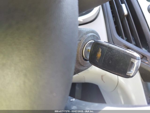 2GNALBEK8H1544612 Chevrolet EQUINOX LS