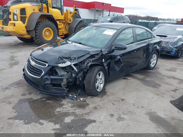 Chevrolet Cruze 1lt Auto 2015 1G1PC5SB3F7154051 Image 2