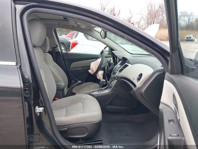 Chevrolet Cruze 1lt Auto 2015 1G1PC5SB3F7154051 Image 5