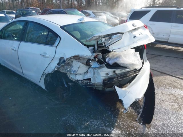 KNAFX4A88E5077496 KIA FORTE EX