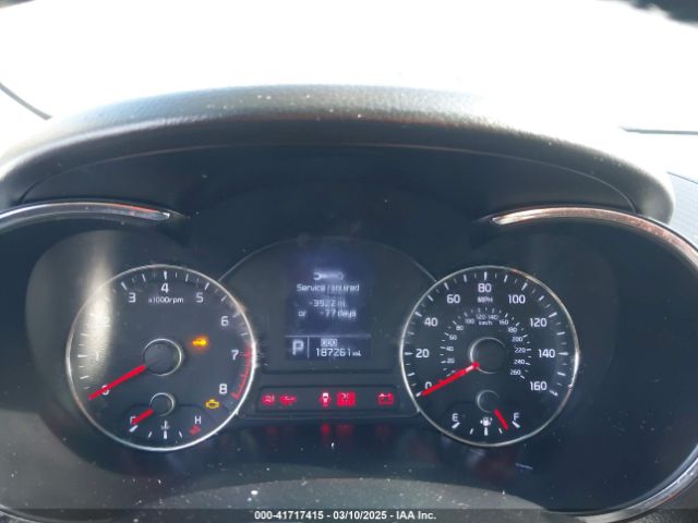 KNAFX4A88E5077496 KIA FORTE EX