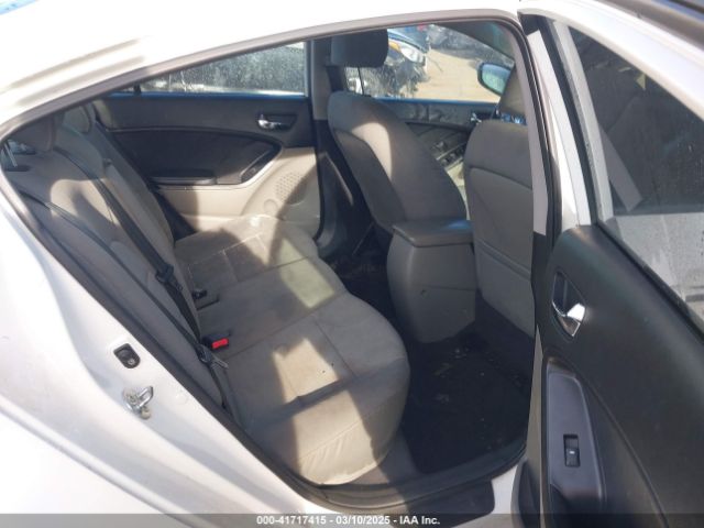 KNAFX4A88E5077496 KIA FORTE EX