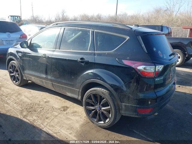 1FMCU0G98HUE15122 Ford ESCAPE SE