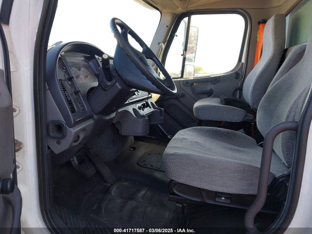 3ALACXCY4HDJA8145 Freightliner Cummins Isl