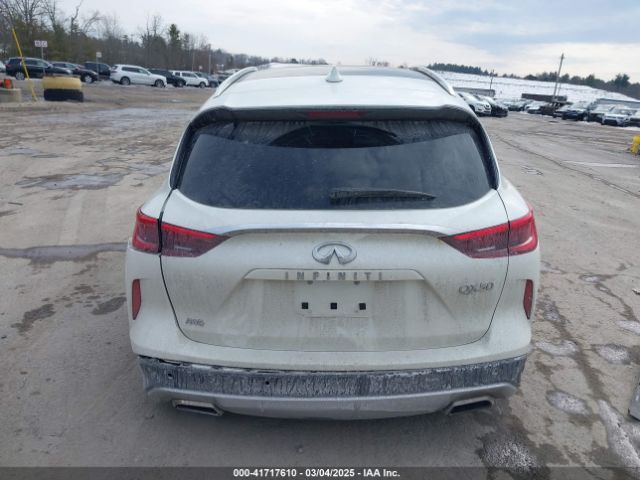 3PCAJ5M35KF115698 Infiniti Qx50 Essential