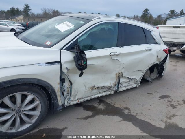 3PCAJ5M35KF115698 Infiniti Qx50 Essential