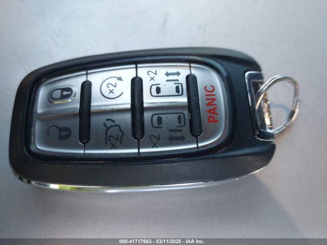 2C4RC1BG4NR226019 Chrysler 2022