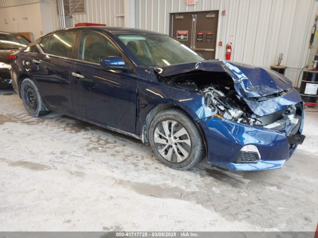 1N4BL4BV6NN414593 auction archive image