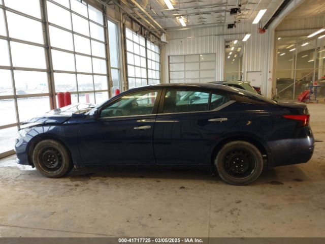 1N4BL4BV6NN414593 Nissan Altima S Fwd