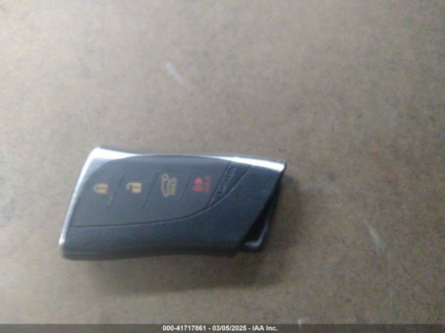 2T2AKCEZ0RC018276 Lexus NX 350H