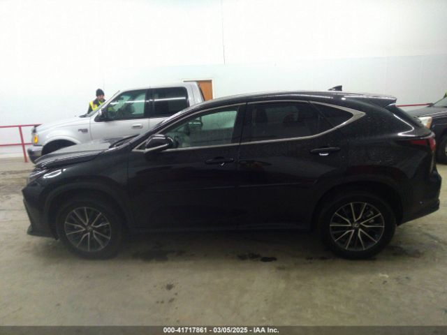 2T2AKCEZ0RC018276 Lexus NX 350H