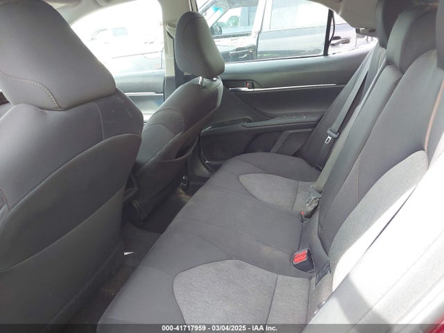4T1B11HK9JU626766 Toyota CAMRY LE