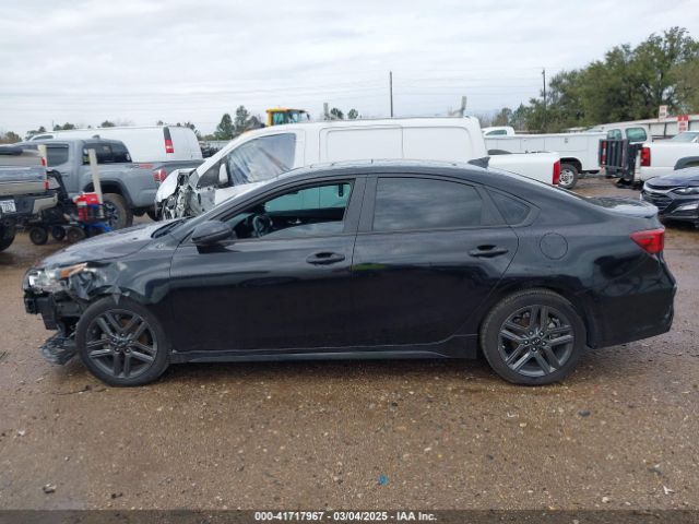 3KPF34AD7ME309438 KIA Forte Gt-line