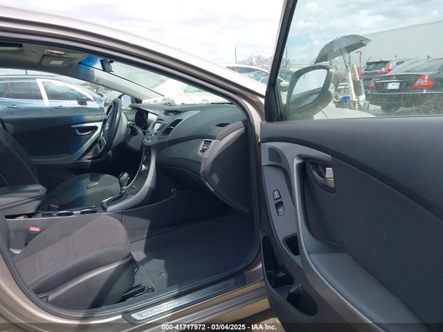Hyundai Elantra Value Edition 2016 5NPDH4AE8GH680285 Image 5