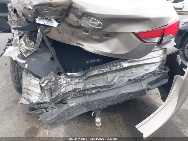 Hyundai Elantra Value Edition 2016 5NPDH4AE8GH680285 Image 6