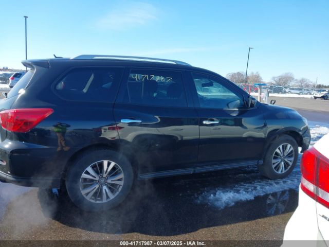 5N1DR2MN5HC652871 Nissan Pathfinder S