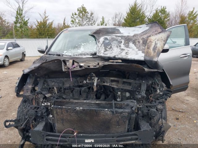 5XYPG4A32JG395997 KIA Sorento 2.4l L
