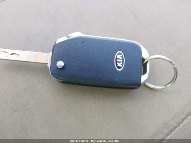 KNDJ23AU5M7795528 KIA SOUL S