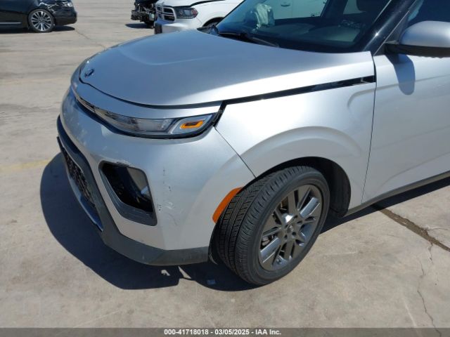 KNDJ23AU5M7795528 KIA SOUL S