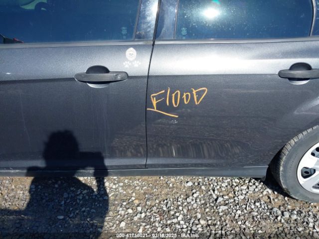 1FADP3E29GL356521 Ford FOCUS S