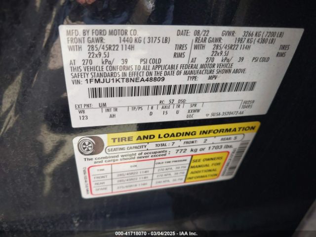 1FMJU1KT8NEA48809 Ford Expedition Limited