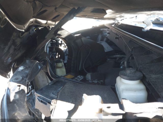 5TDZKRFHXGS135903 Toyota Highlander Le V6