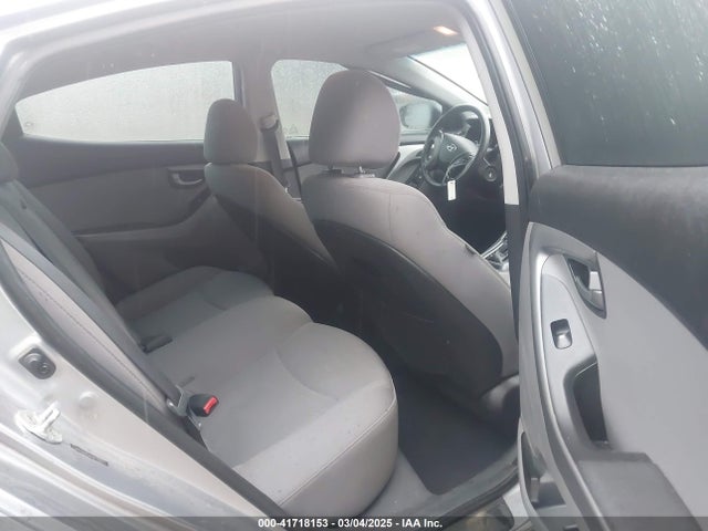 5NPDH4AEXFH617882 Hyundai ELANTRA SE